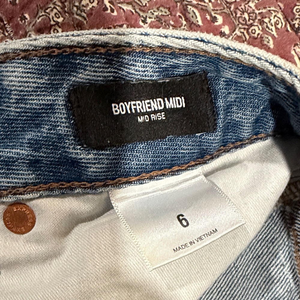 Express Acid Wash Jean Shorts - Picture 2 of 2